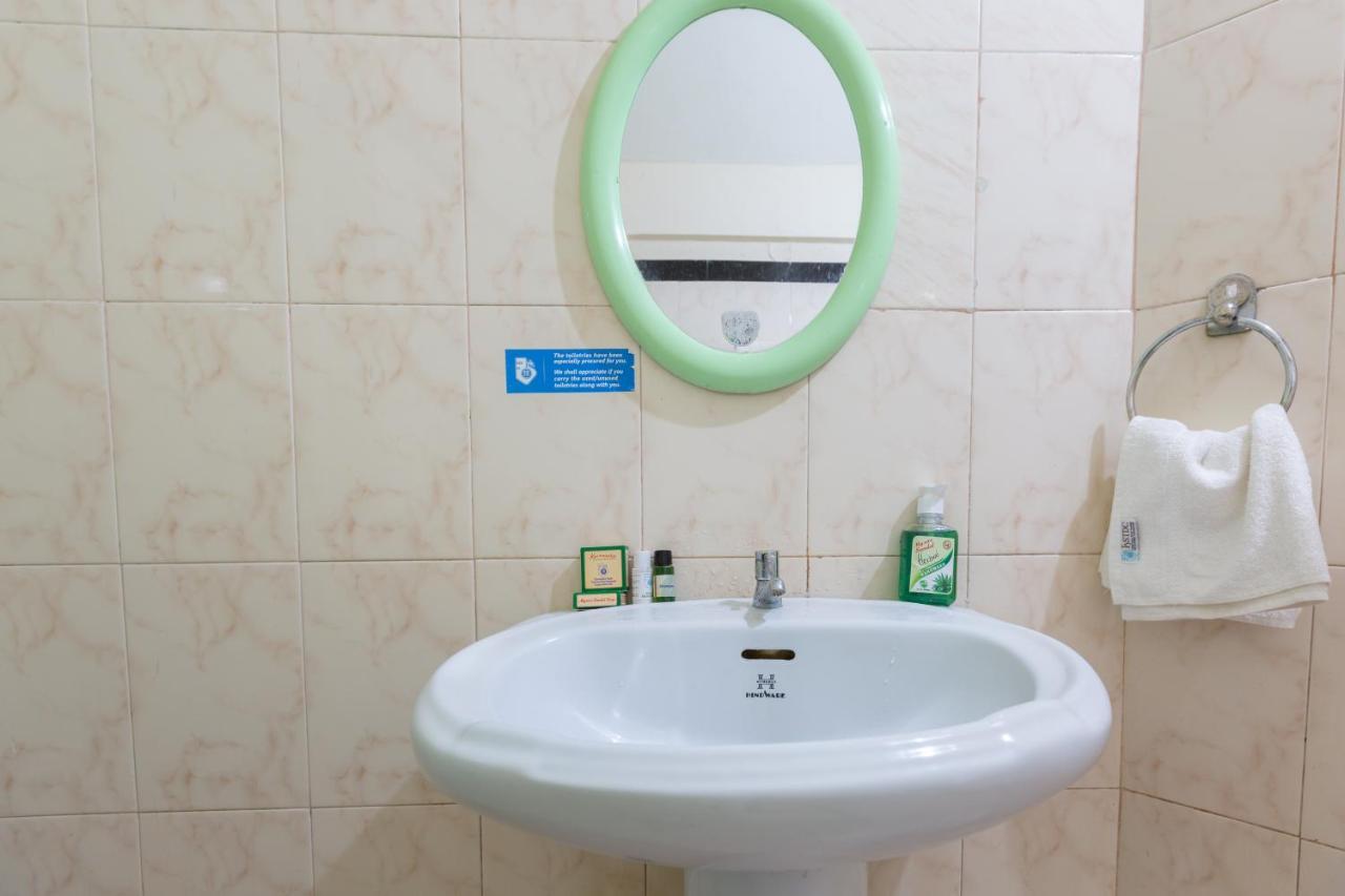 Kstdc Hotel Mayura Talakaveri, Bhagamandala Madikeri Ngoại thất bức ảnh