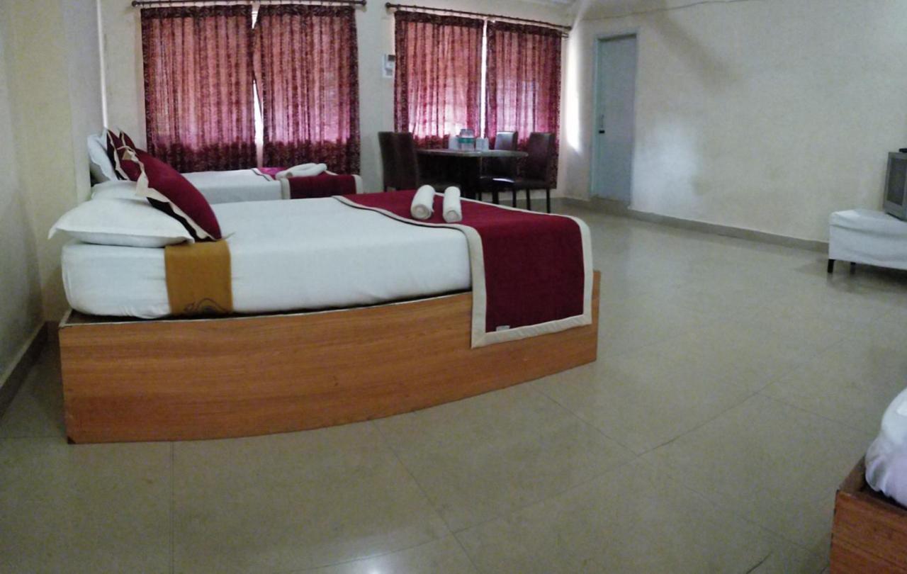 Kstdc Hotel Mayura Talakaveri, Bhagamandala Madikeri Ngoại thất bức ảnh